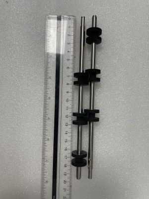 China 1750139101 ATM Machine Parts Wincor Nixdorf parts ATM C4060 IO moudle Rubber 6 wheel shaft 01750139101 fournisseur
