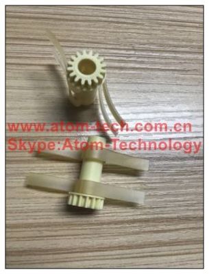 1750206618  wincor atm parts cineo C4060 VS shaft right paddle (RM3) 01750206618 in model 1750200435 fournisseur