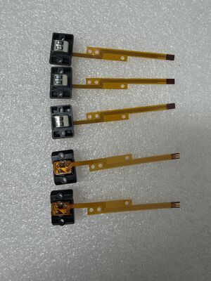 G13A888b01 Diebold DN Card Reader ICT3H5-3A7790 Magnetic PRE Head DN200 Diebold DN Series Card Read Prehead DN Pre-Head DH200 G13A888B01 1750304620 1750304621 ICT3H5-3A7790 fournisseur